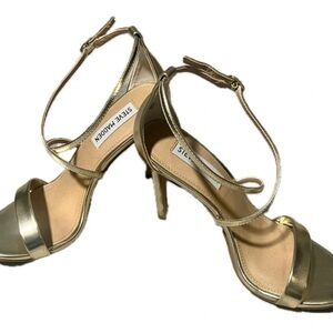 Steve Madden Elegant Gold Ankle Strap Heels